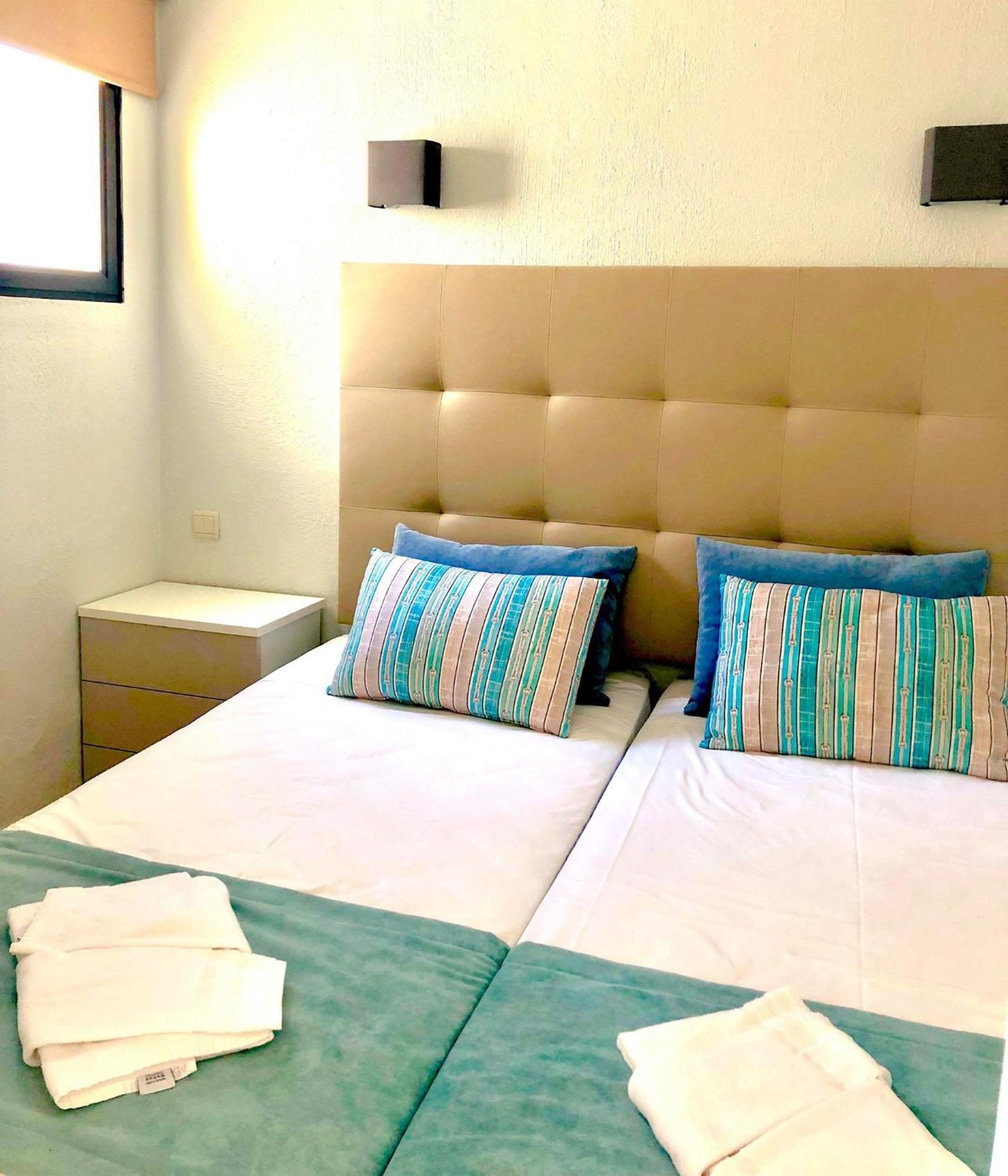 Aparthotel Jardim - Turisticos *